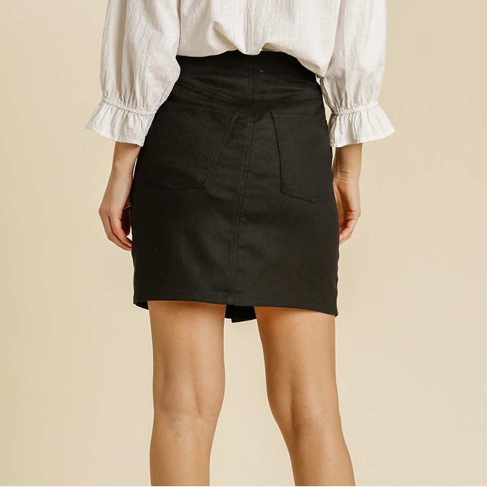 Black Button-Front Skirt - Picture 3 of 3